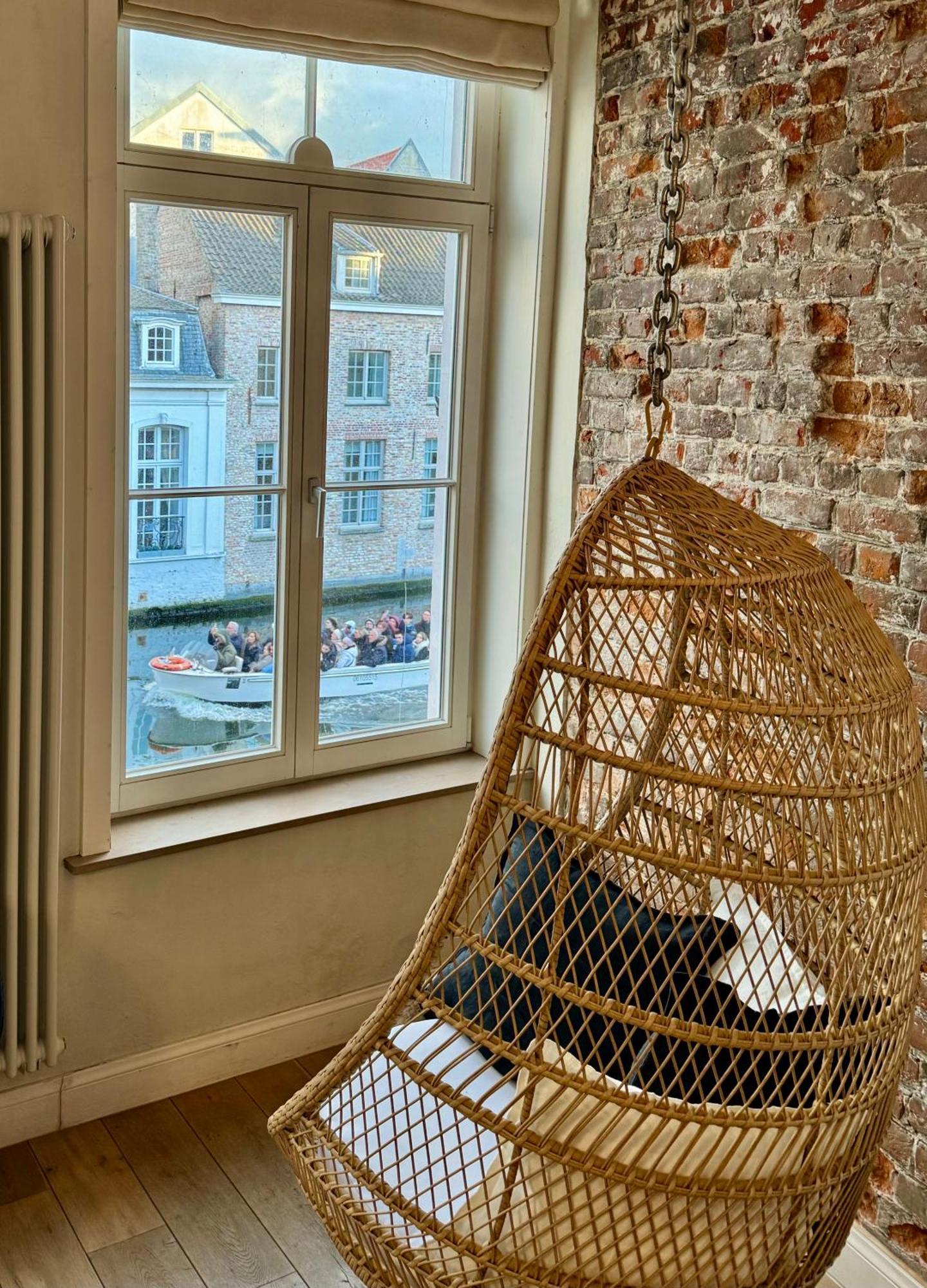Sleeping Swan Bed & Breakfast Bruges Exterior photo